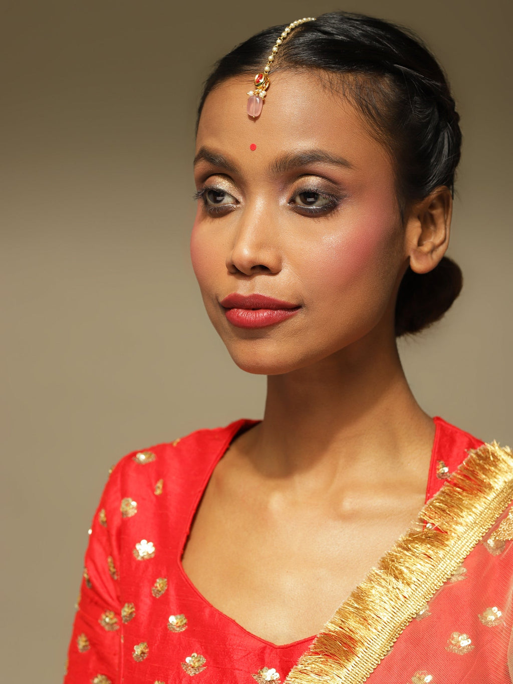 Gold-Polished Red Kundan-Studded Handcrafted Maang Tikka - Ruby Raang | Grocsy