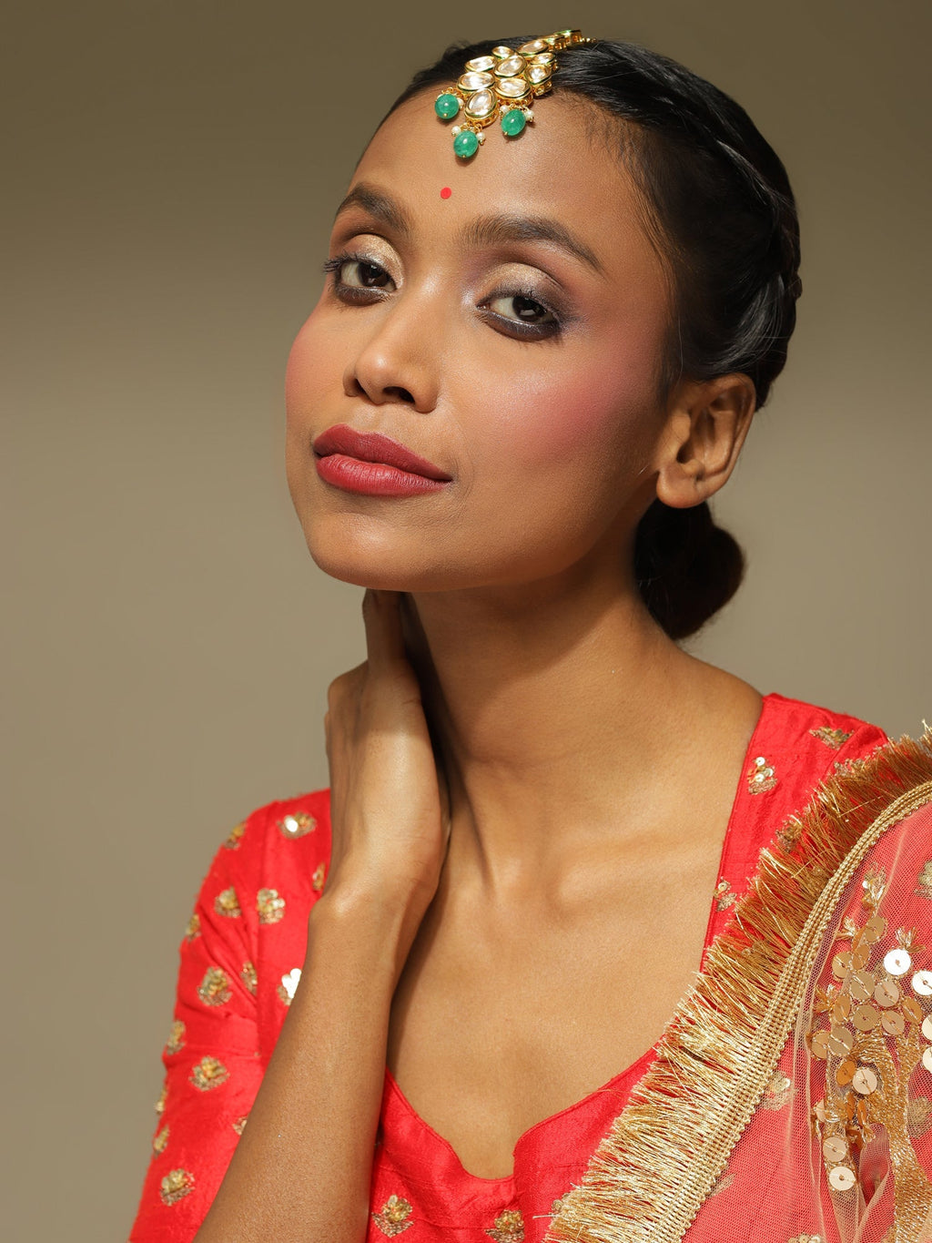 Gold-Polished Green White Kundan-Studded Maang Tikka - Ruby Raang | Grocsy