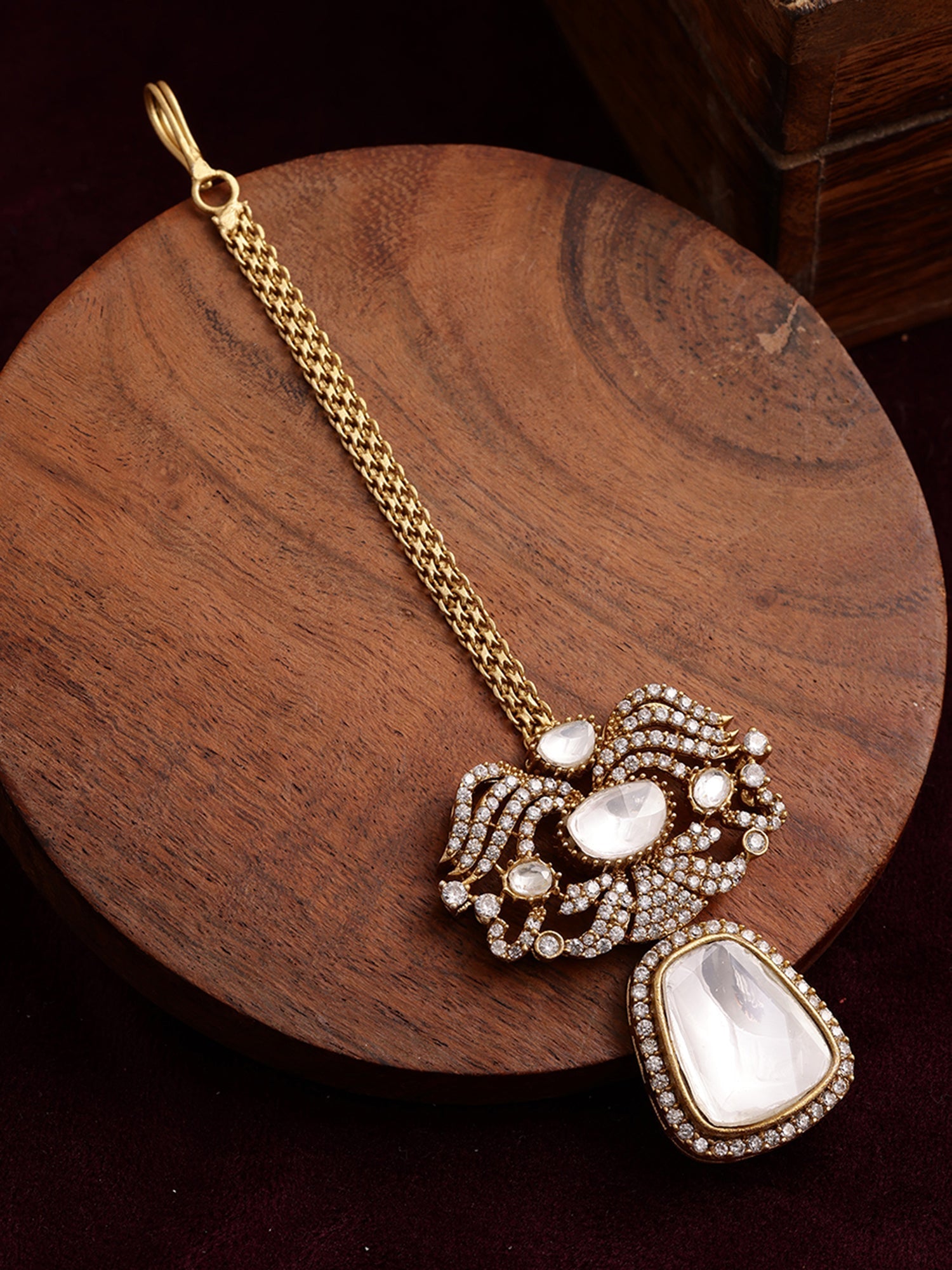 Kundan Maang Tikka with Diamonds - Ruby Raang | Grocsy
