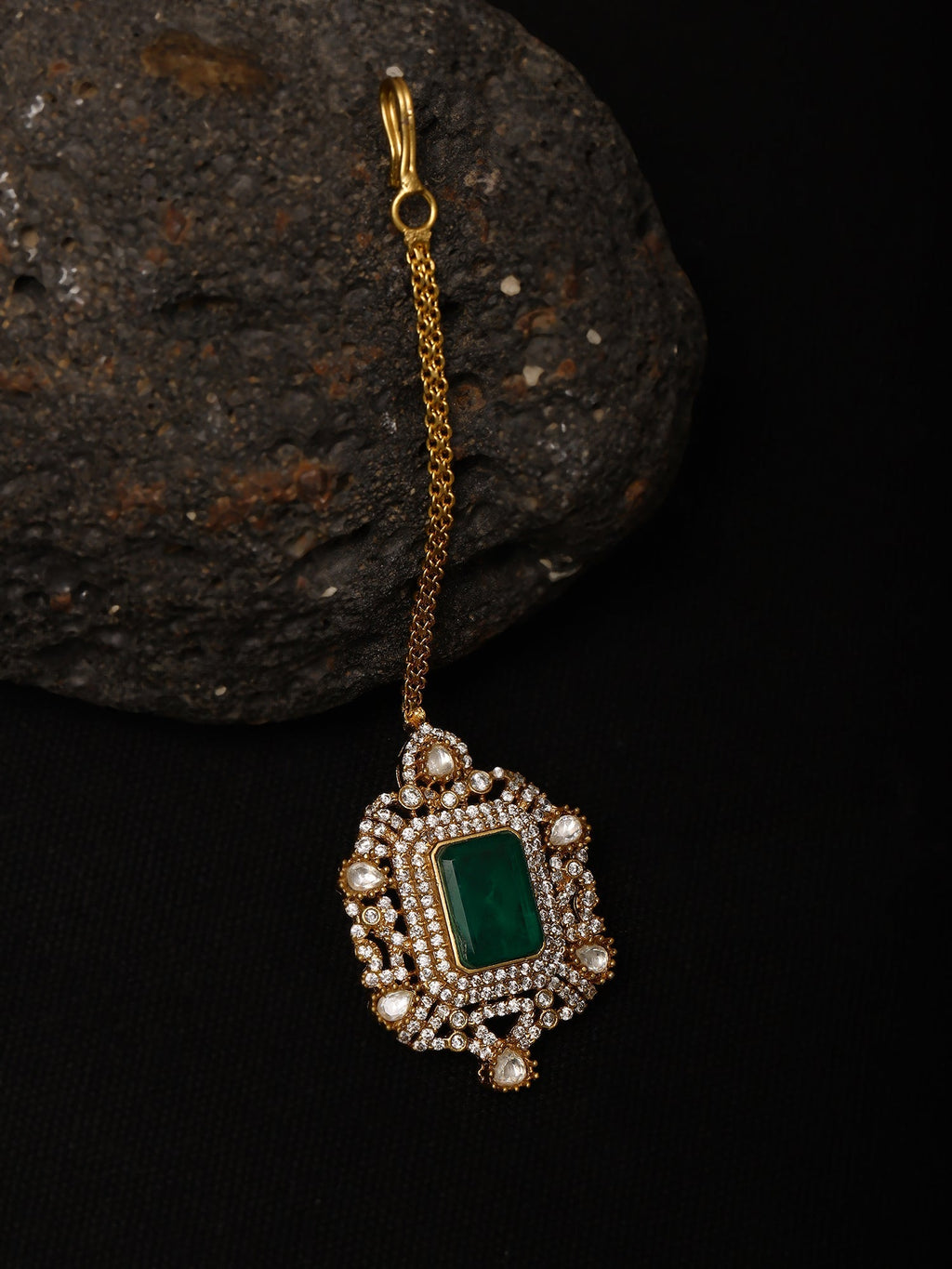 Kundan Maang Tikka with Diamonds & Emerald Stone - Ruby Raang | Grocsy