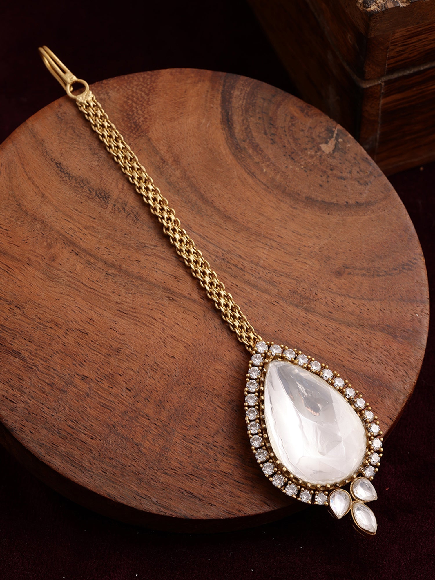 Kundan Maang Tikka with Diamonds - Ruby Raang | Grocsy