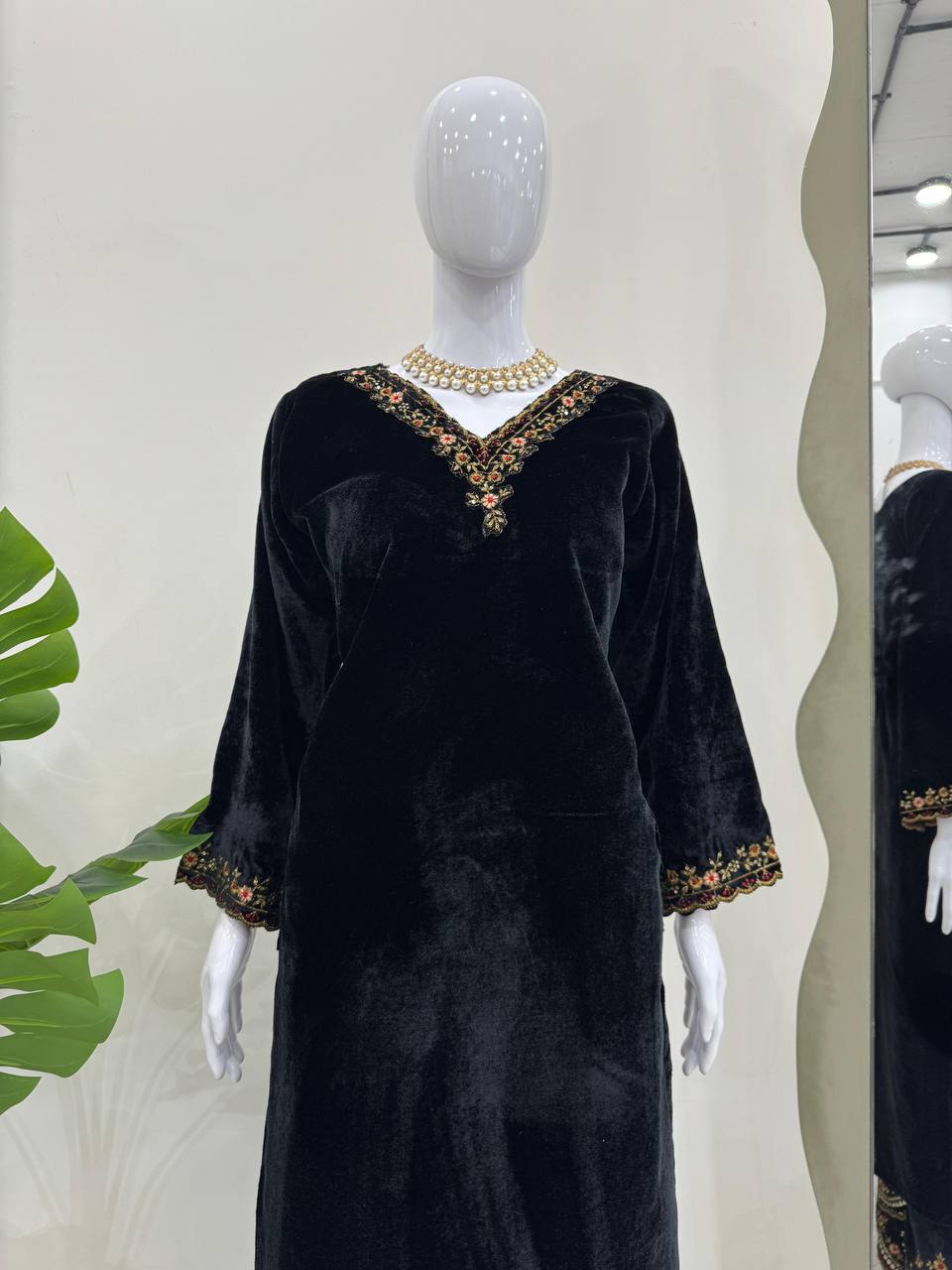 Prazu Fashion Black Viscose Velvet Thread Sequence Salwar Suit | Grocsy