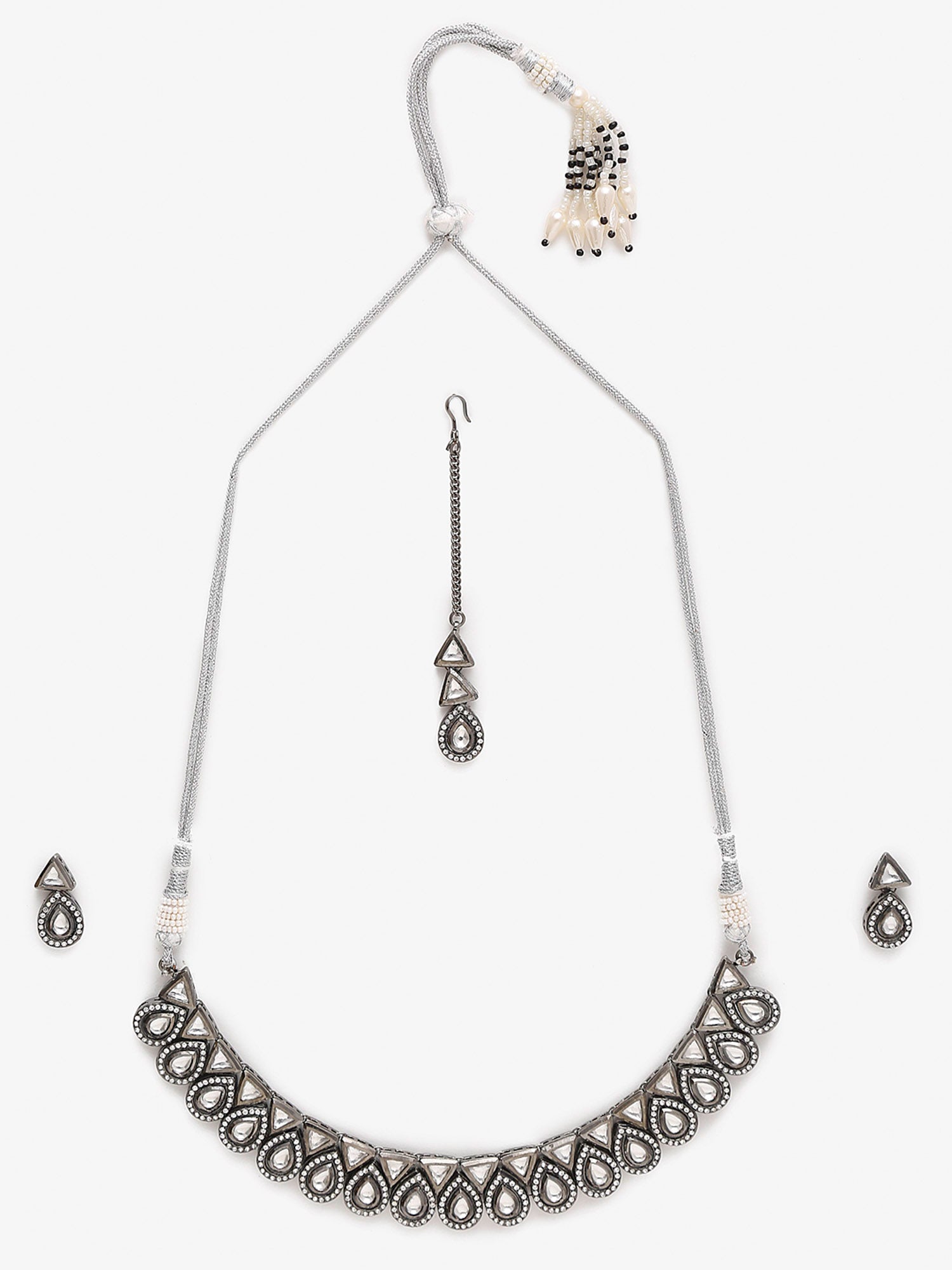 Silver Kundan Choker With Earrings And Maang Tikka - Ruby Raang | Grocsy