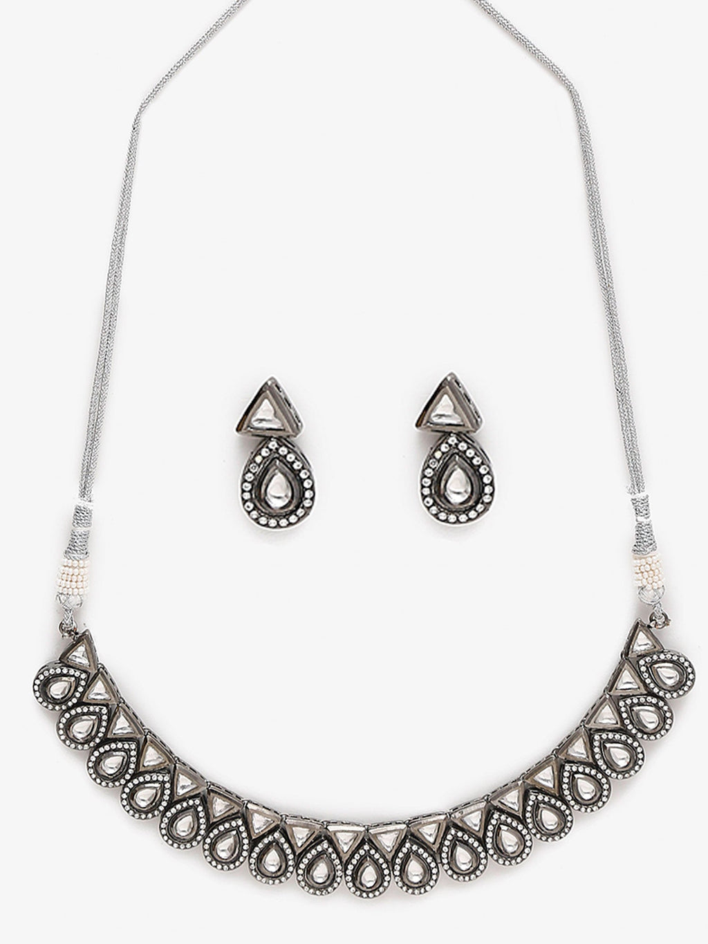 Silver Kundan Choker With Earrings And Maang Tikka - Ruby Raang | Grocsy