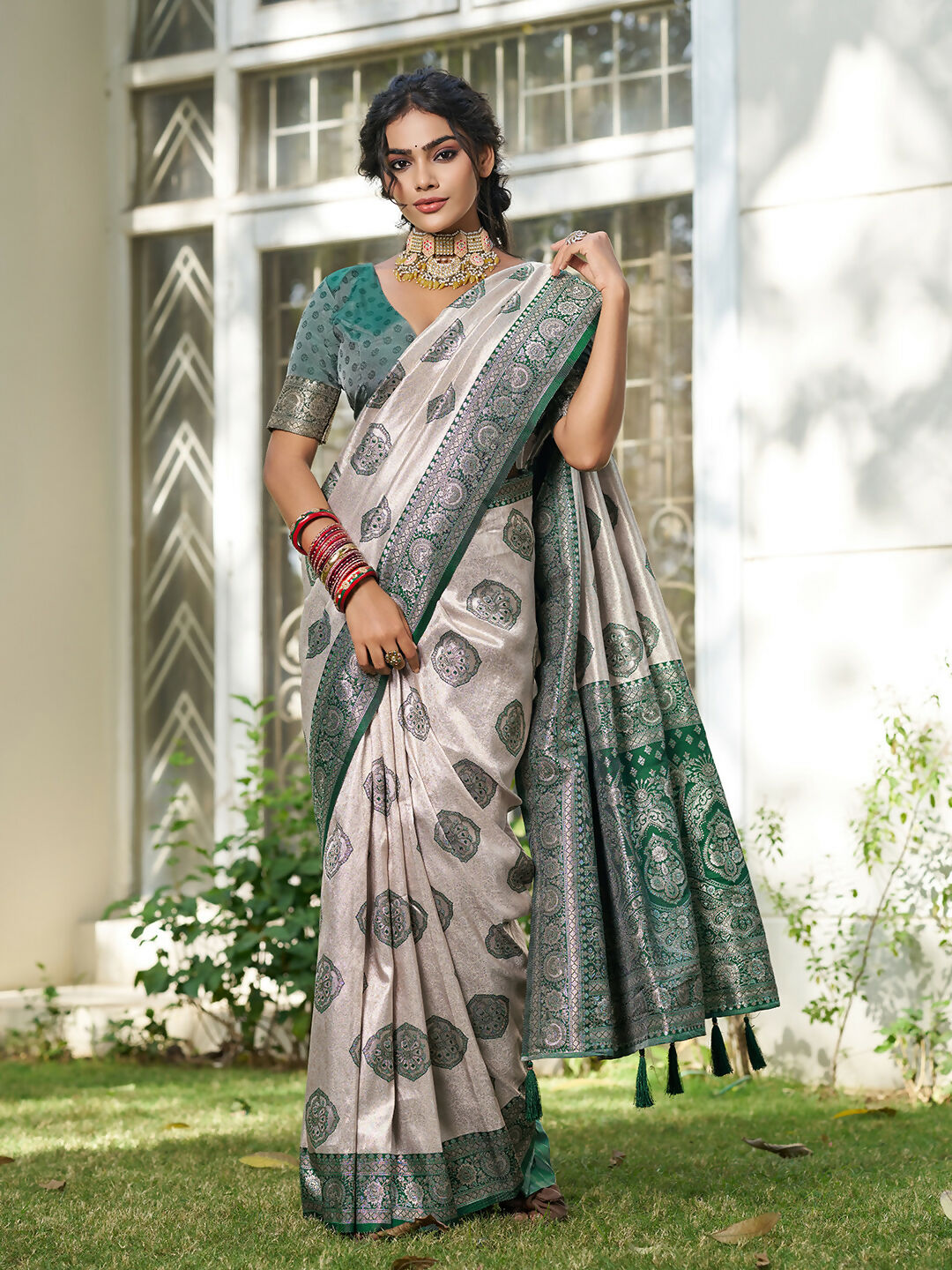 Shree Shyam Fashion Cream With Dark Green Silk Blend Saree | Grocsy