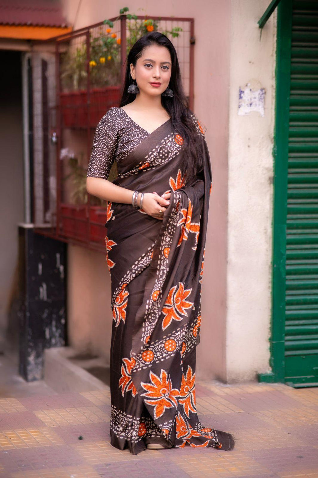 Coffee Silk Blend Ethnic Motifs Saree with Unstitched Blouse - A2M | Grocsy