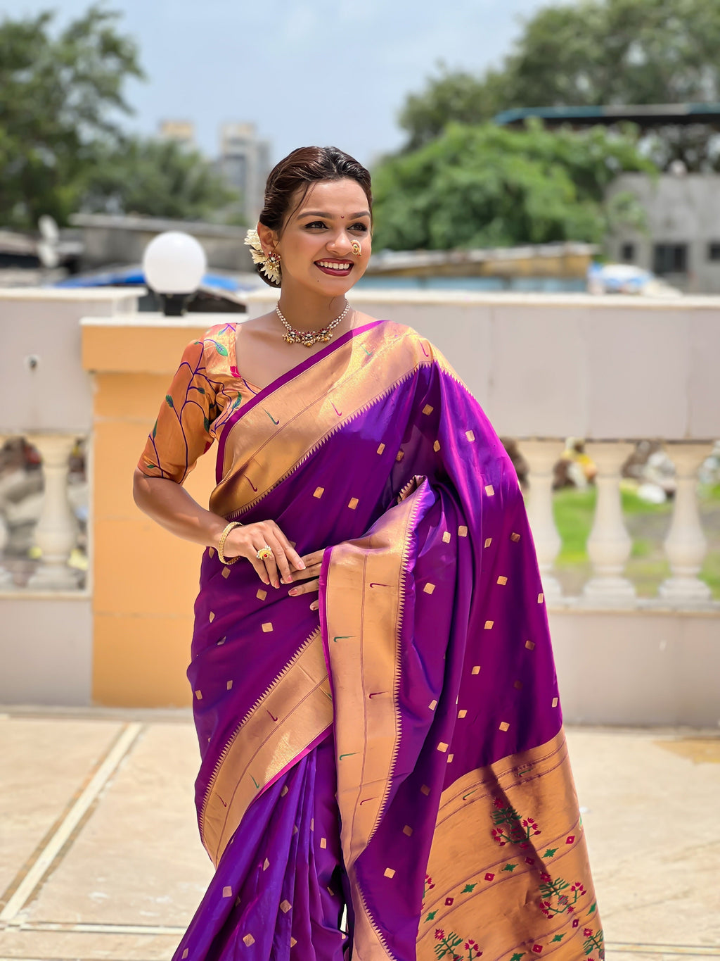 Vedant Vastram Soft Litchi Silk Paithani Jacquard Saree - Magenta | Grocsy