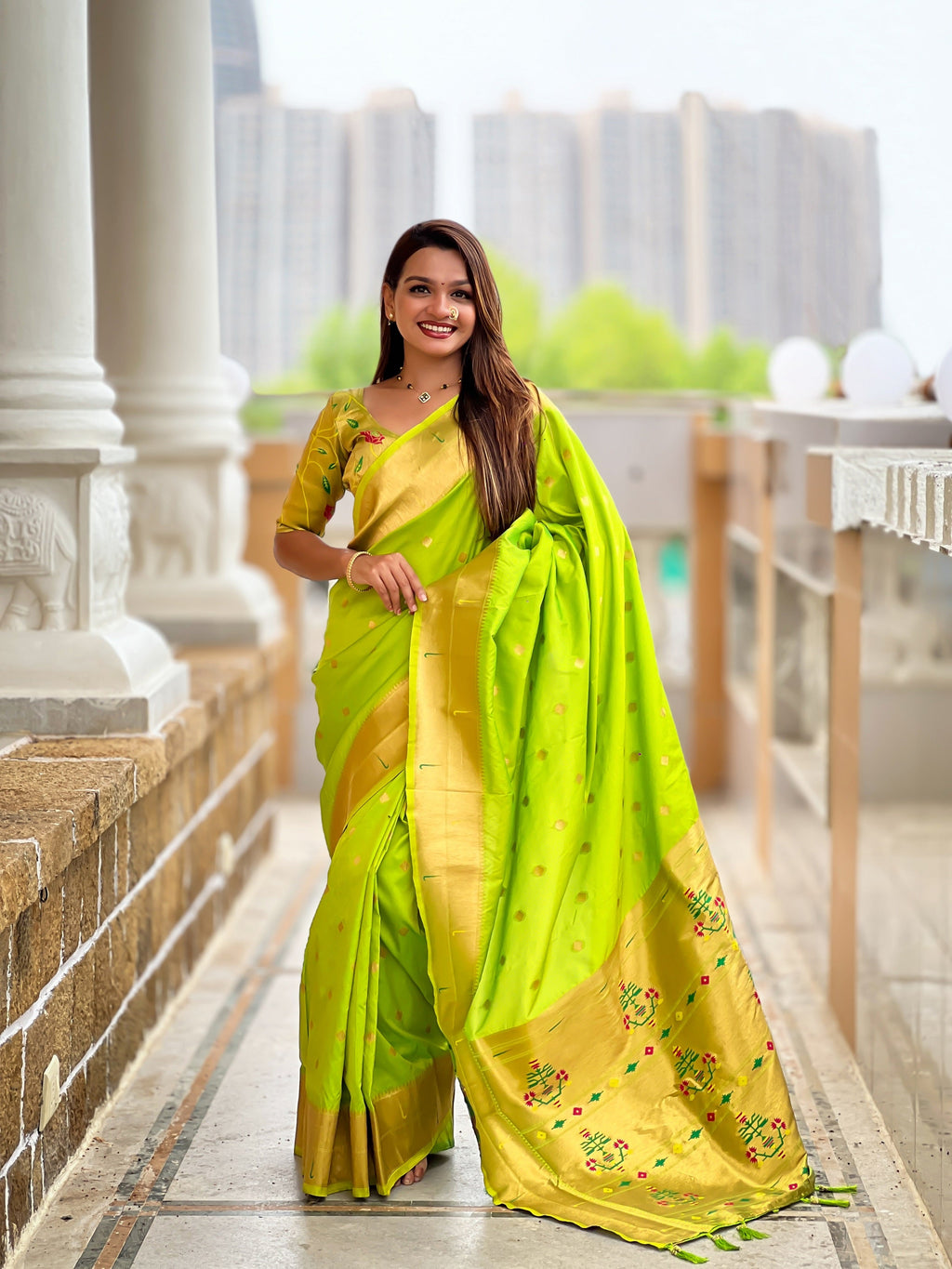 Vedant Vastram Soft Litchi Silk Paithani Jacquard Saree - Parrot | Grocsy