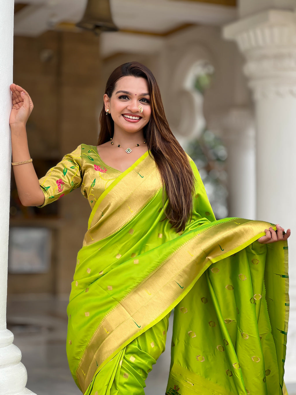 Vedant Vastram Soft Litchi Silk Paithani Jacquard Saree - Parrot | Grocsy