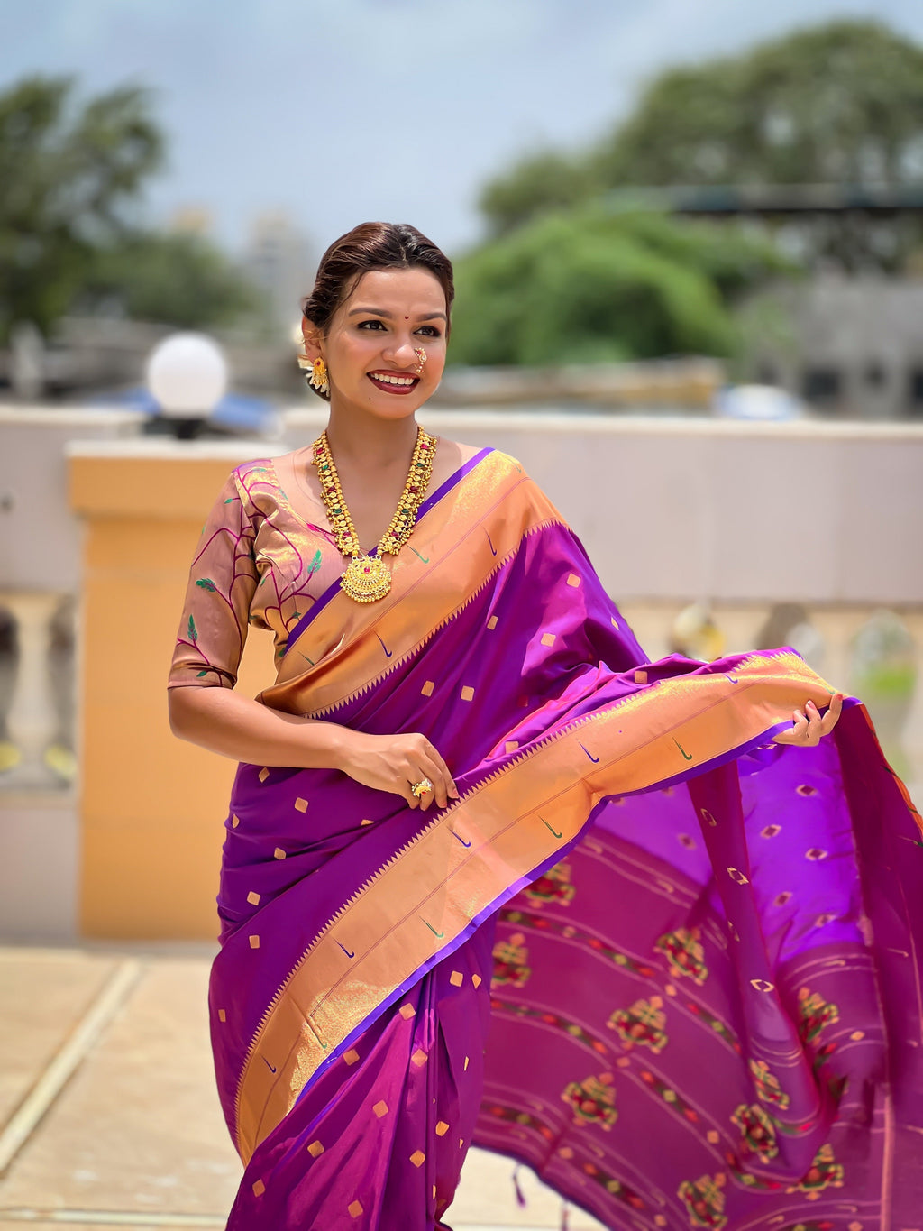 Vedant Vastram Soft Litchi Silk Paithani Jacquard Saree - Purple | Grocsy