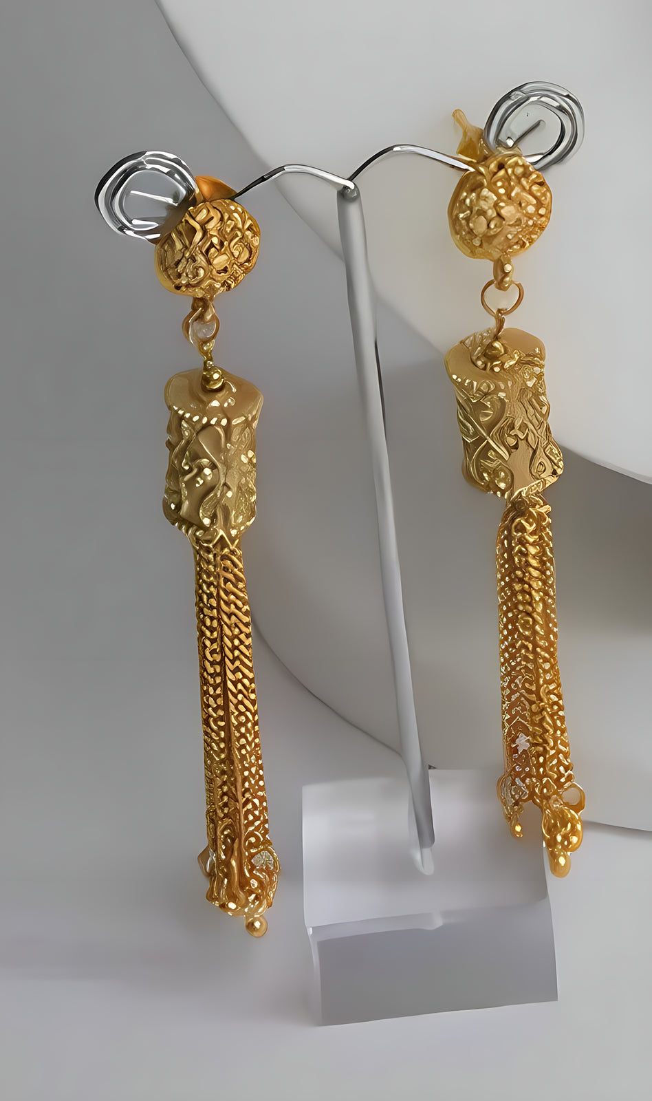 Jewel City Elegant Gold Filigree Tassel Necklace and Earring Set - Traditional Indian Bridal Jewelry | Grocsy