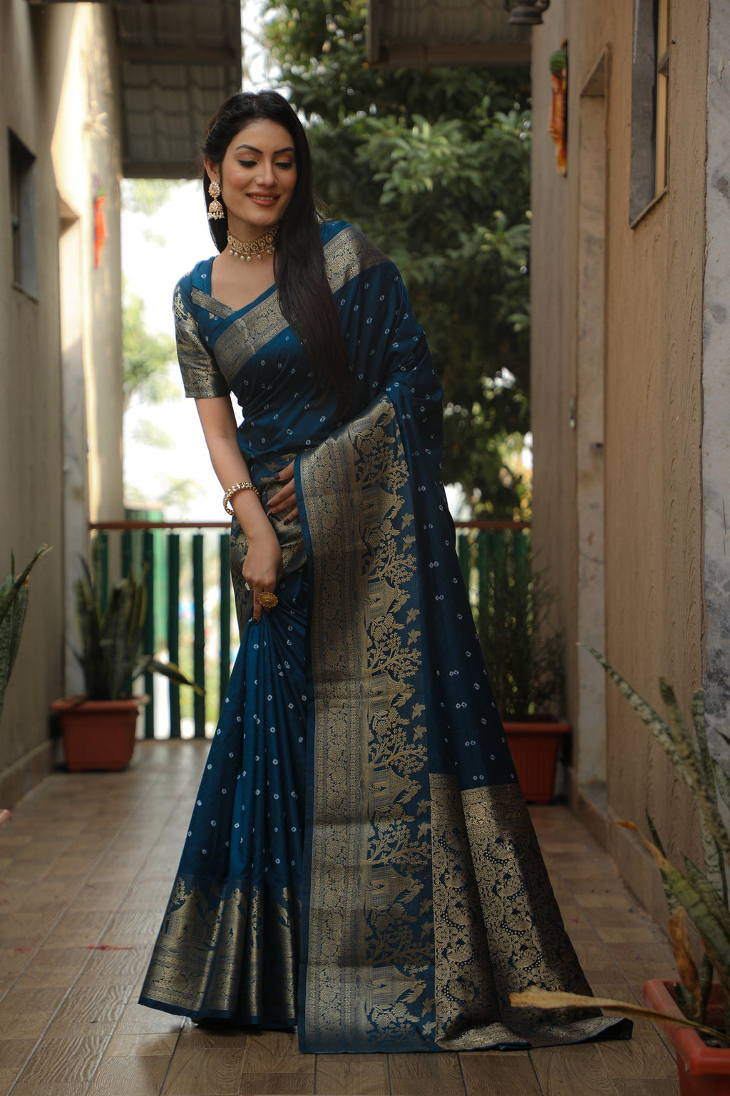 Lorenvalley Premium Pure Handmade Bandhej Kanjivaram silk saree with Zari Weaving Rich Pallu saree - Rama | Grocsy