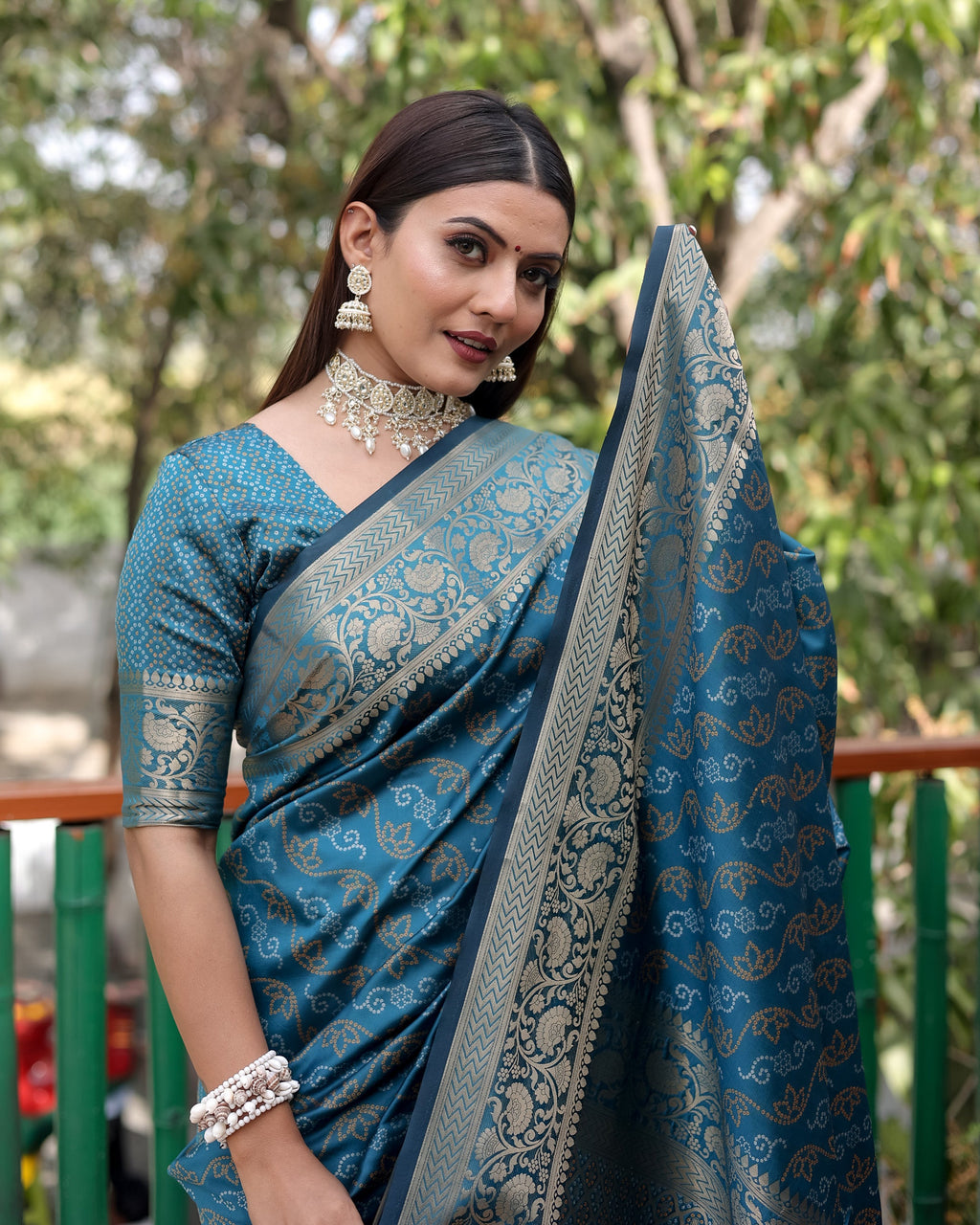 Lorenvalley Premium Bandhej Patola Silk Sarees with kanchi Borders and Contrast Zari Weaving borders Saree - Rama | Grocsy