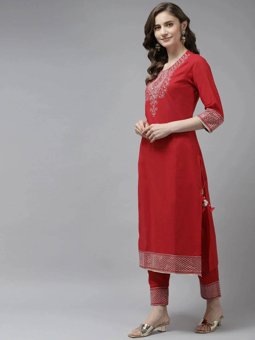Yufta Red Ethnic Motifs Dupatta Set | Grocsy