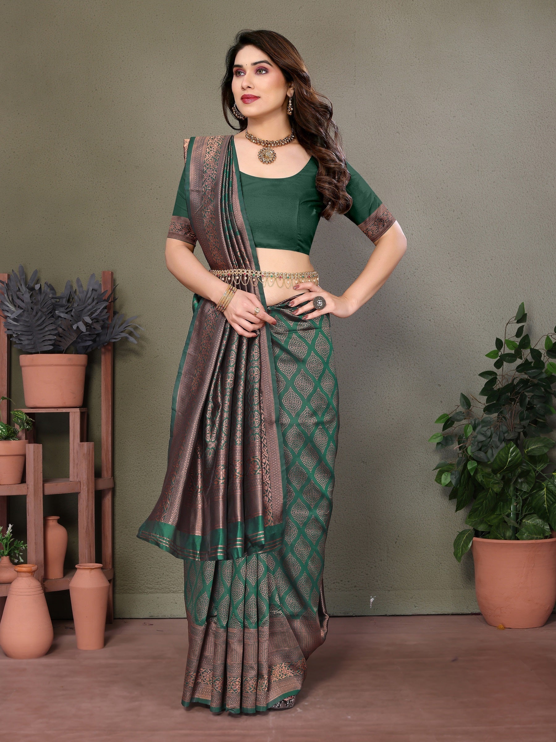 Vedant Vastram Litchi Silk Banarasi Silk Saree - Bottle Green | Grocsy