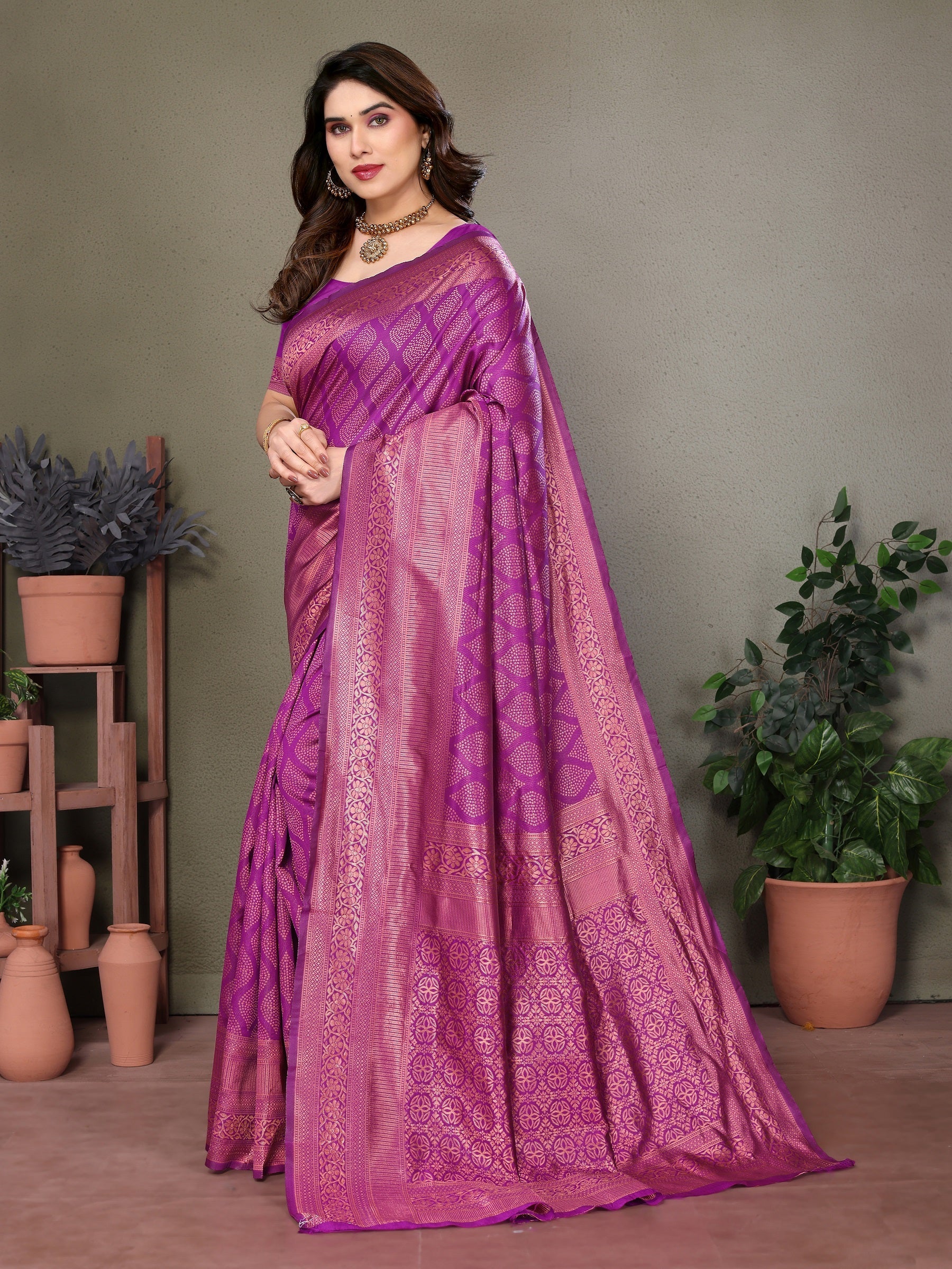 Vedant Vastram Litchi Silk Banarasi Silk Saree - Purple | Grocsy