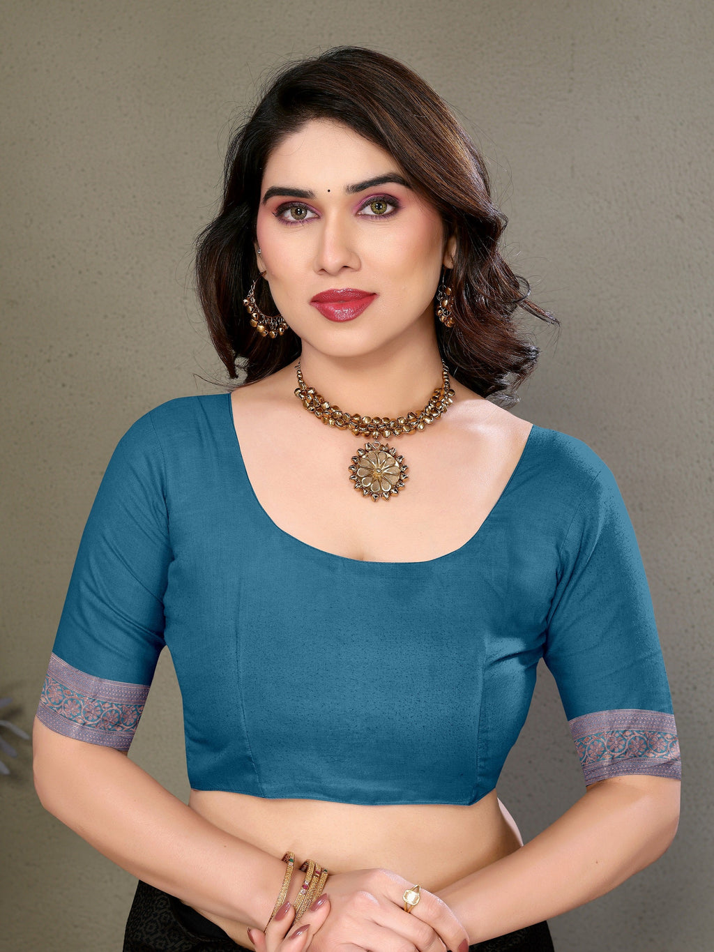 Vedant Vastram Litchi Silk Banarasi Silk Saree - Rama | Grocsy