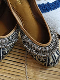 Desi Colour Women Indian Ethnic Footwear-Black Gungroo | Grocsy