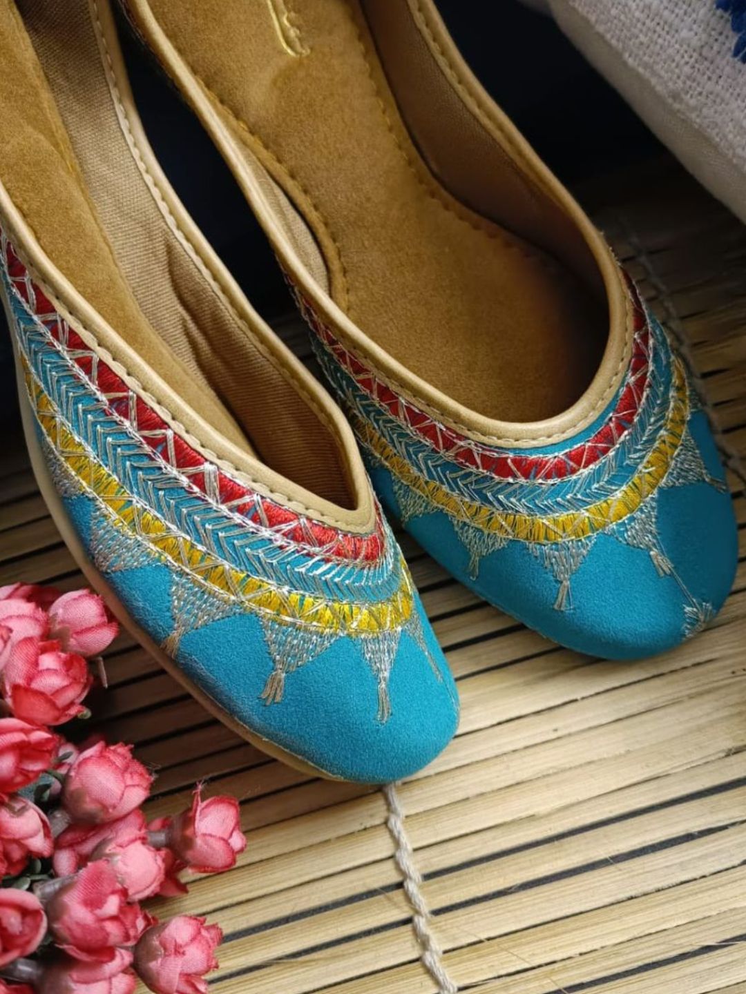 Desi Colour Women Indian Ethnic Footwear-Embroidered Sea Green Zari | Grocsy
