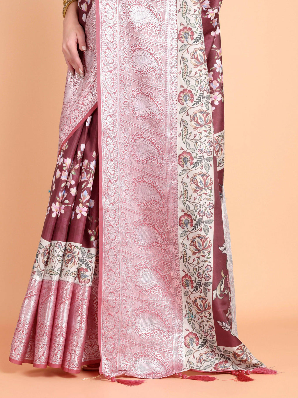 Vamsee Bhavi Maroon Georgette Saree | Grocsy