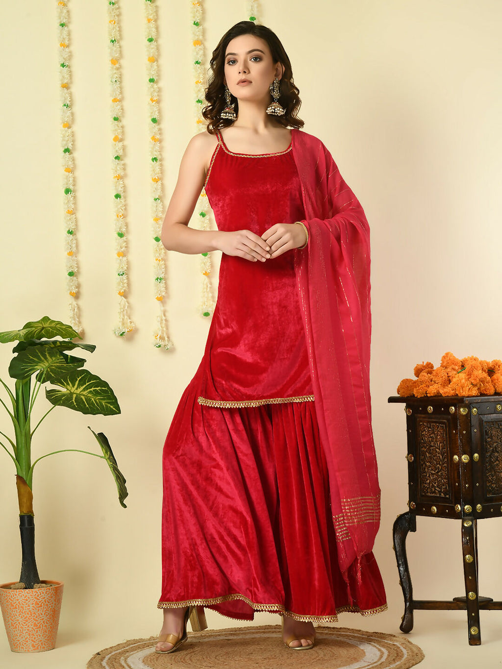 Myshka Women's Pink Velvet Kurti & Sharara With Dupatta Party Sets | Grocsy