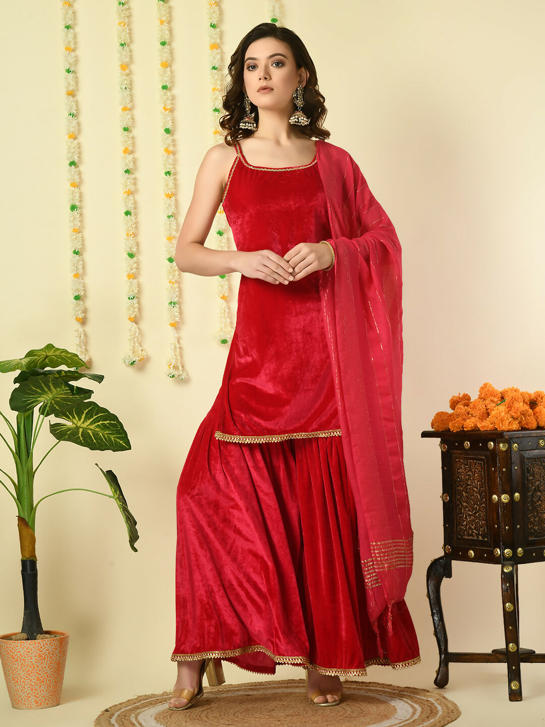 Myshka Women's Pink Velvet Kurti & Sharara With Dupatta Party Sets | Grocsy