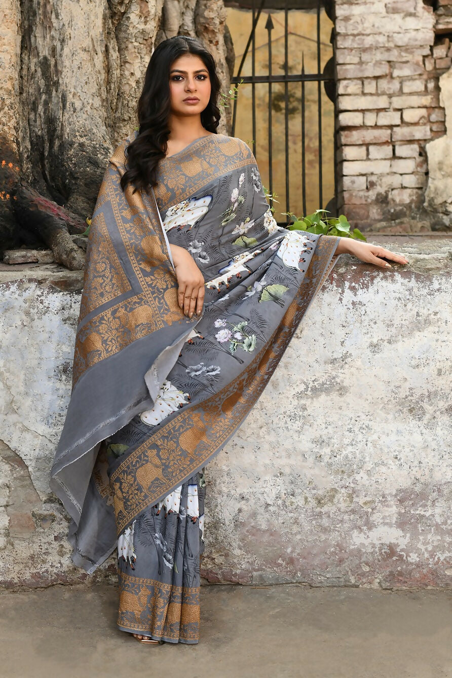 Joban Fashion Silver Grey Pure Crepe Pure Handloom Banarasi Silk Saree | Grocsy