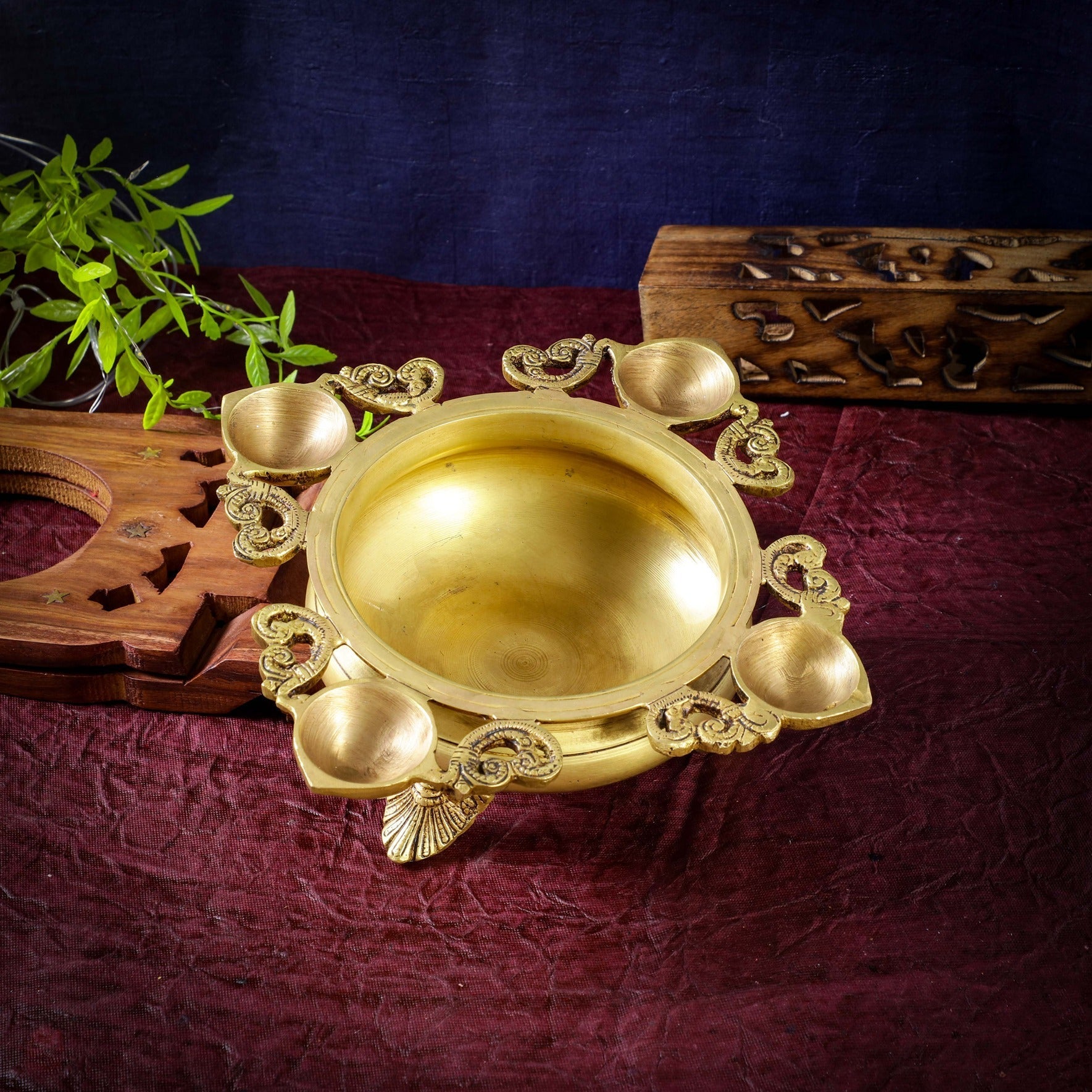 Sri Rudra Urli (SR 02320) | Grocsy