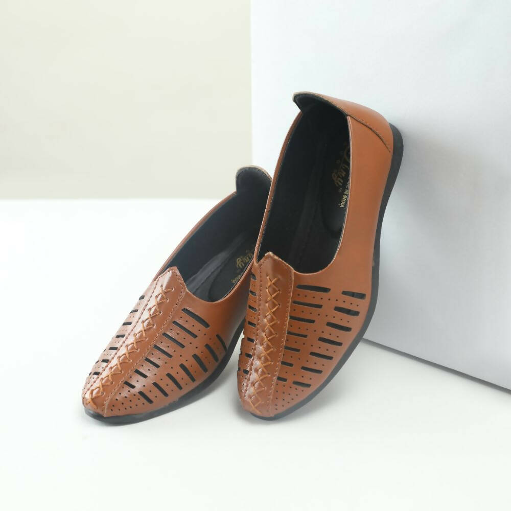 Tiny Bugs Boys Party & Ethnic Wear Mojari - Tan | Grocsy