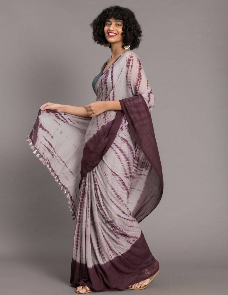 Suta Mauve Burgundy Tie and Dye Saree | Grocsy