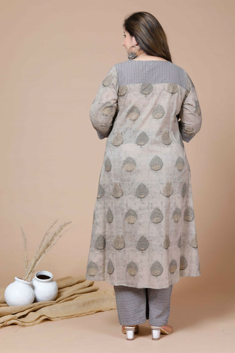 Miravan Women's Plus Size Beige Floral Printed Pure Cotton A-Line Kurta With Palazzo | Grocsy