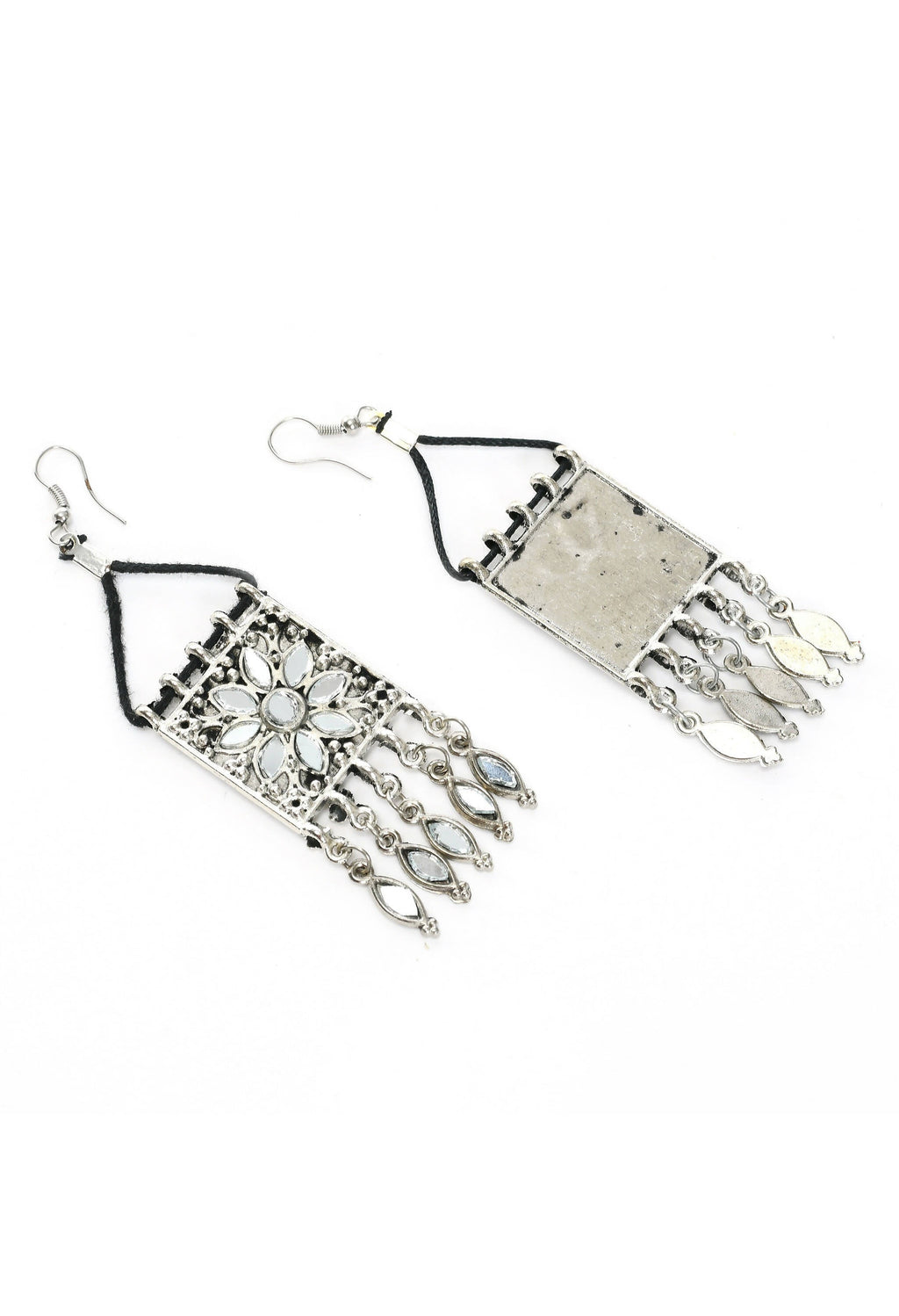Mominos Fashion Johar Kamal Women Silver-Plated Brass Finish Mirror Work Choker | Grocsy