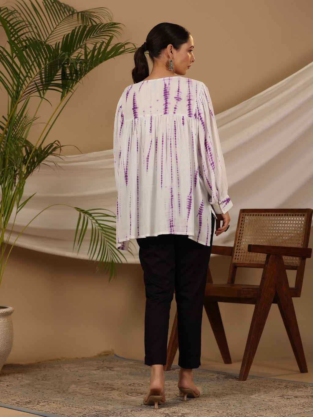 Juniper Women's Lavender Mirror Embroidered Rayon Crepe Tie-Dye Tunic With Tassels | Grocsy