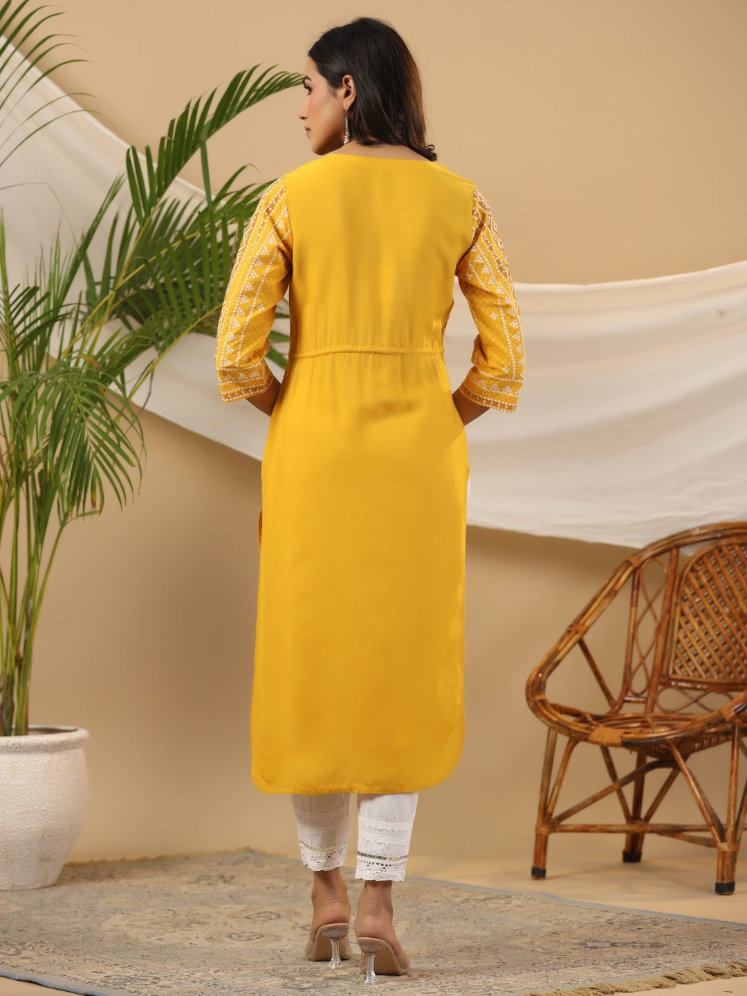 Juniper The Madhubala Women Mustard Geometric Printed Rayon Kurta With Contrast Beadwork Sequins & Tassels | Grocsy