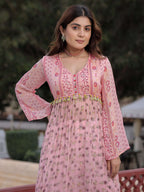 Juniper Peach Floral Printed High Slit Lacy Chiffon Kurta With Pants Set (2-Pcs) | Grocsy