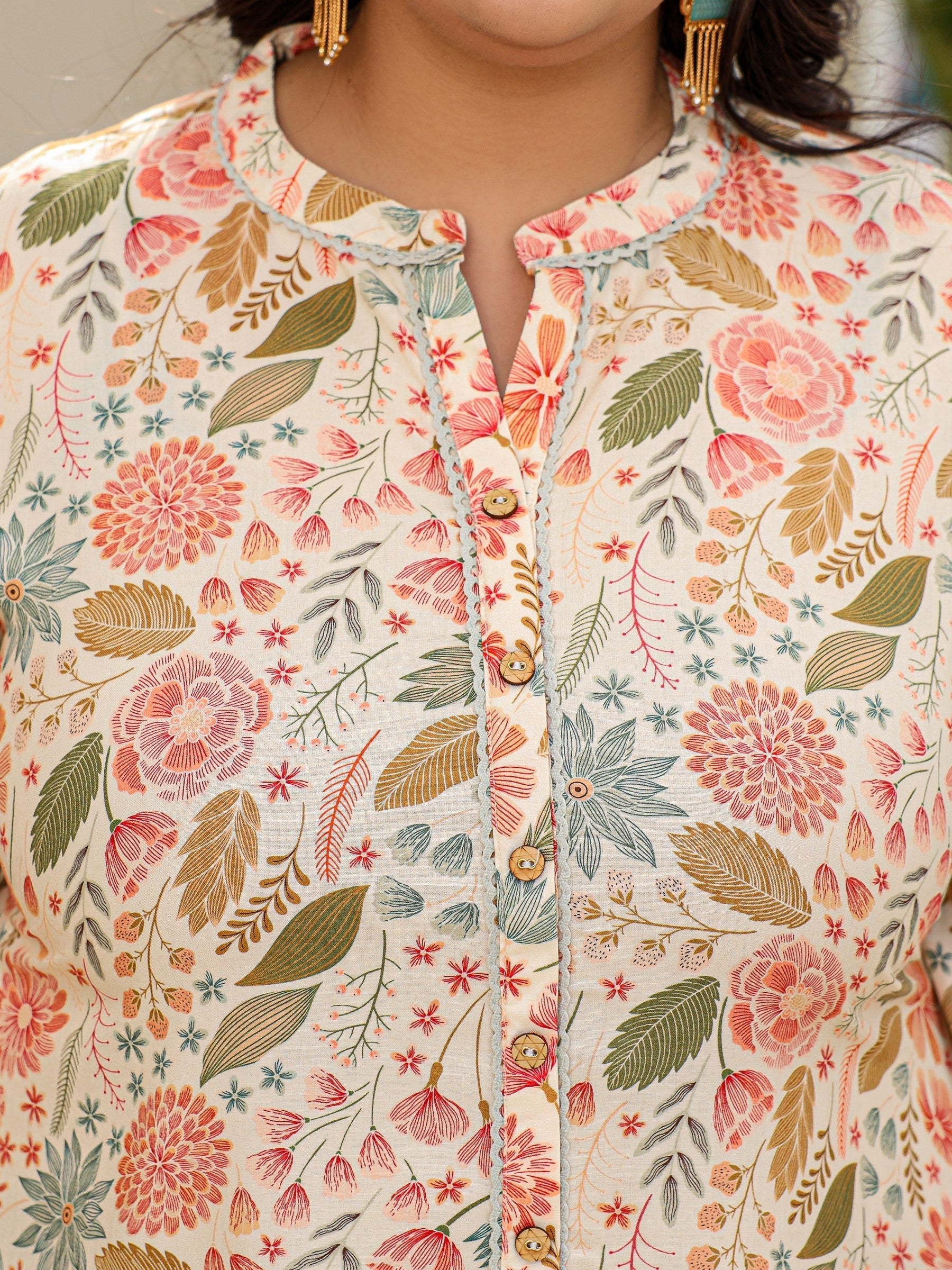 Juniper Ivory Floral Printed Rayon High-Low Plus Size Tunic With Lace | Grocsy
