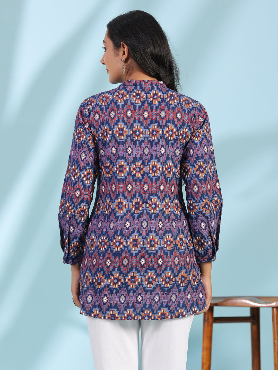 Juniper Women's The Crafted Geometrics Blue Geometric Printed Rayon Tunic | Grocsy