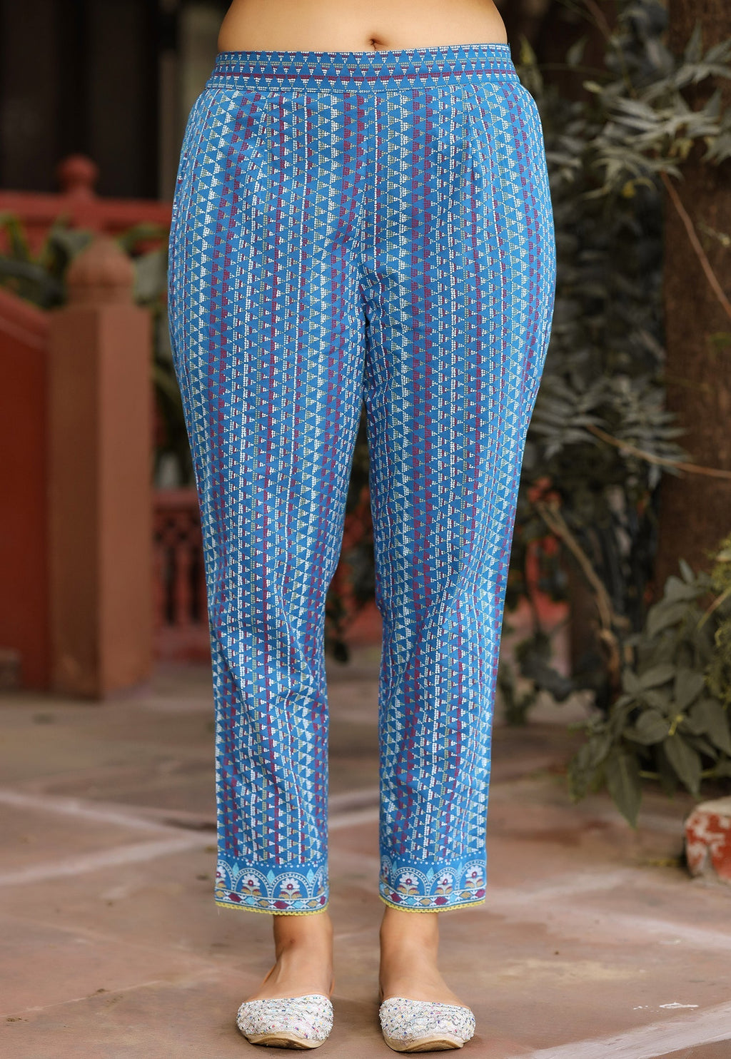 Juniper Sujani Blue Cotton & Net Floral Printed & Embroidered Panelled Kurta With Pants And Dupatta Set | Grocsy