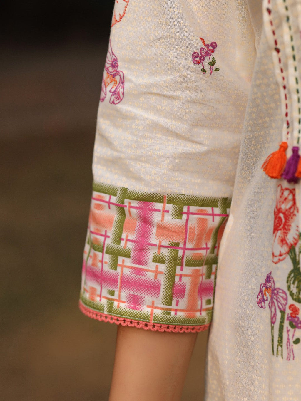 Juniper White Floral Printed A-Line Pleated Cotton Dress With Kantha Work & Tassels | Grocsy