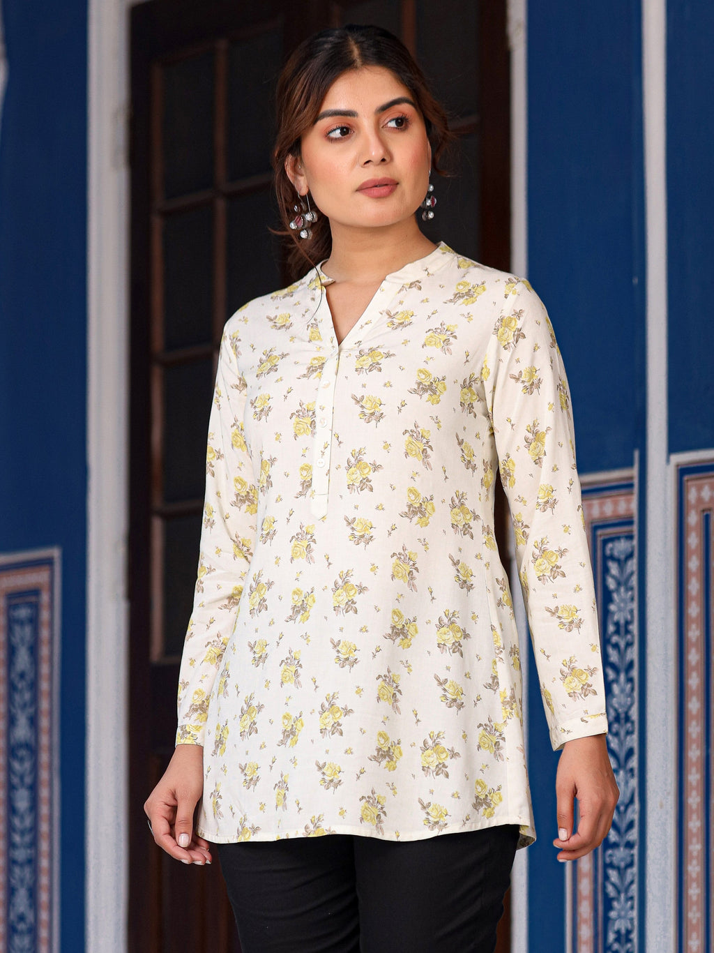 Juniper Women's Pista Green Floral Printed Tunic in Rayon | Grocsy