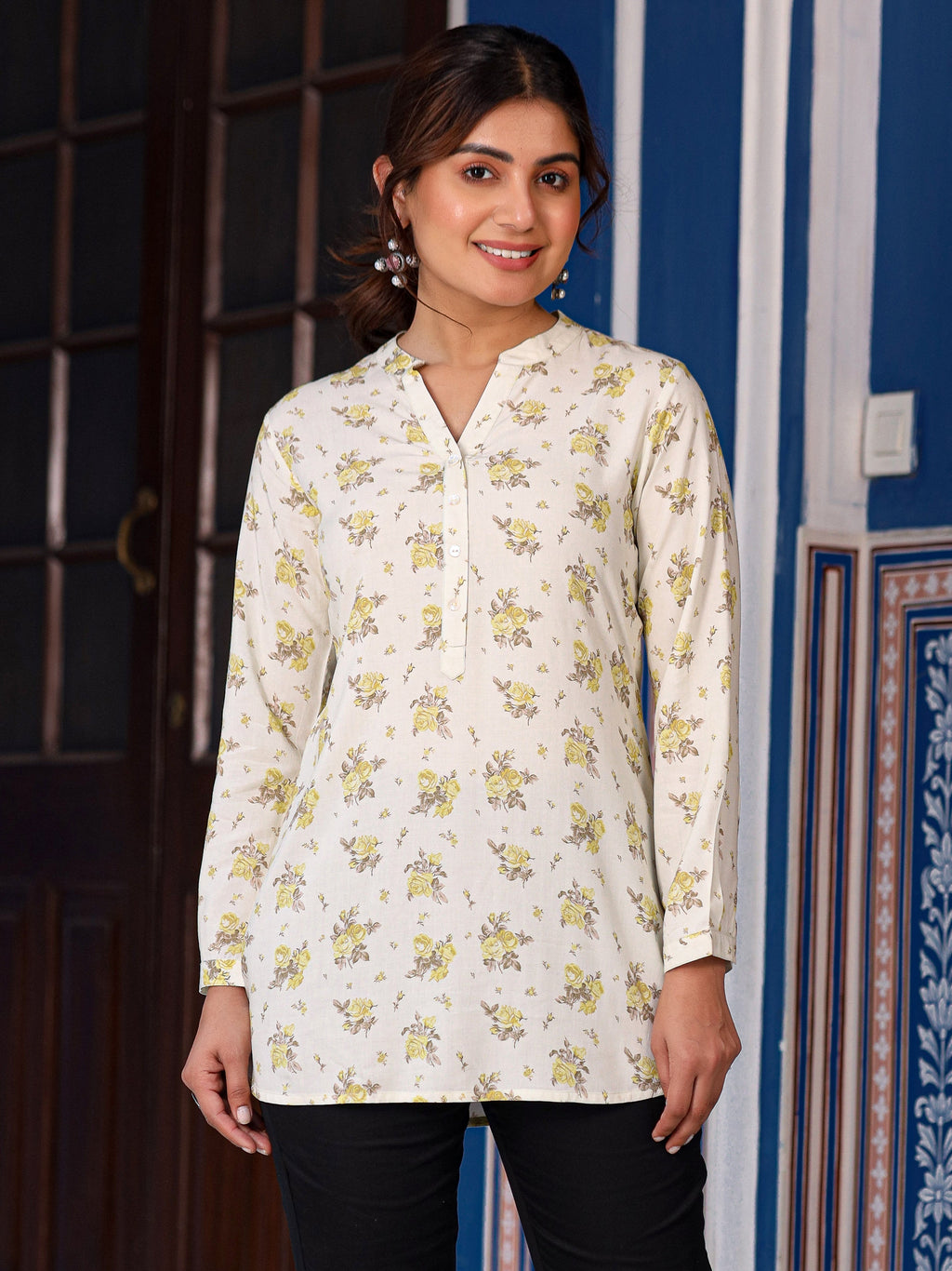 Juniper Women's Pista Green Floral Printed Tunic in Rayon | Grocsy