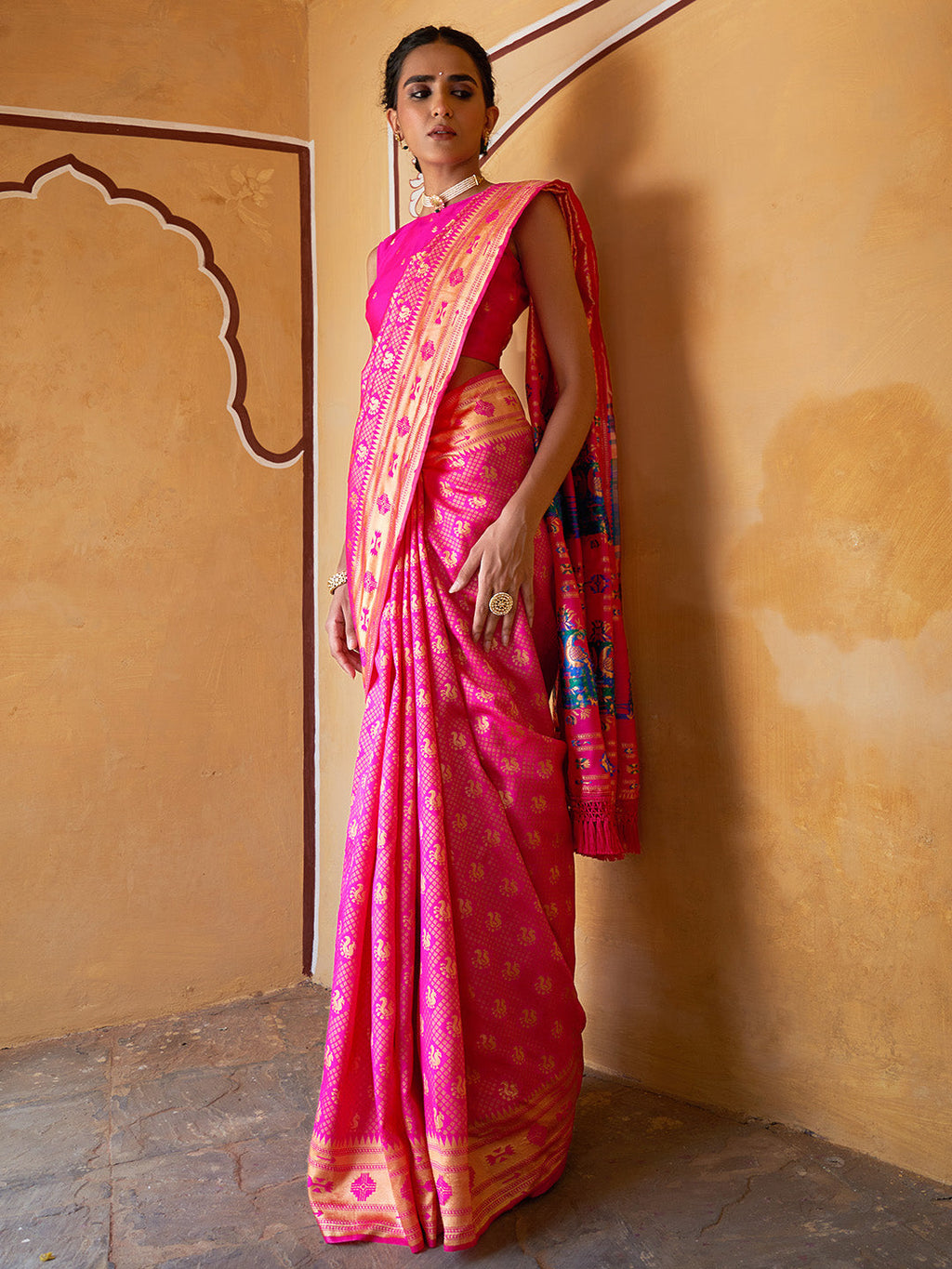 Janasya Fushia Pink Paithani Silk Woven Ethnic Motifs Paithani Silk Saree | Grocsy