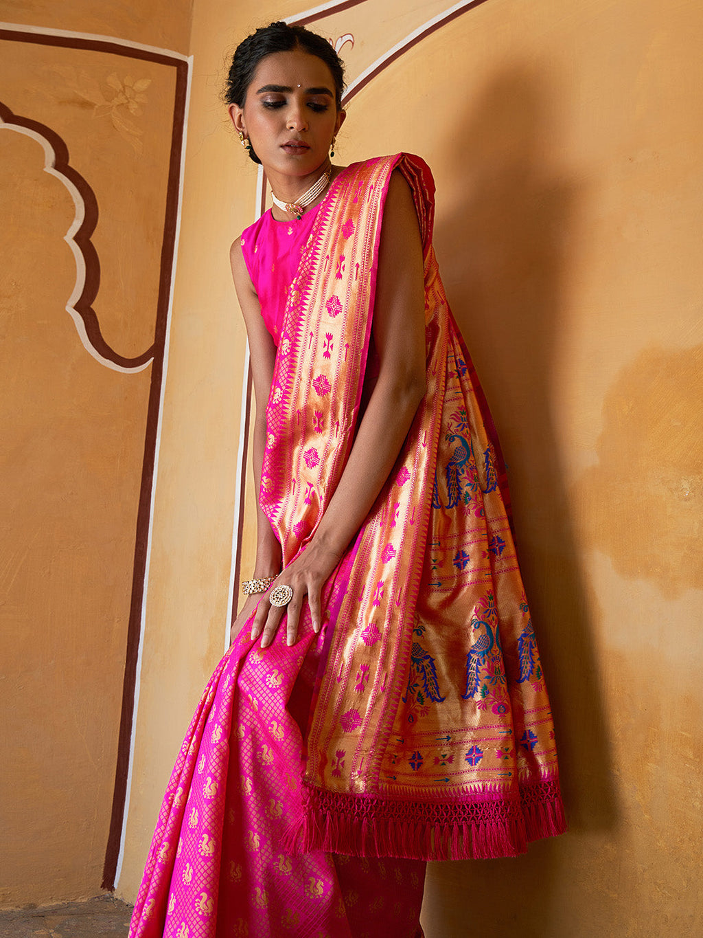 Janasya Fushia Pink Paithani Silk Woven Ethnic Motifs Paithani Silk Saree | Grocsy