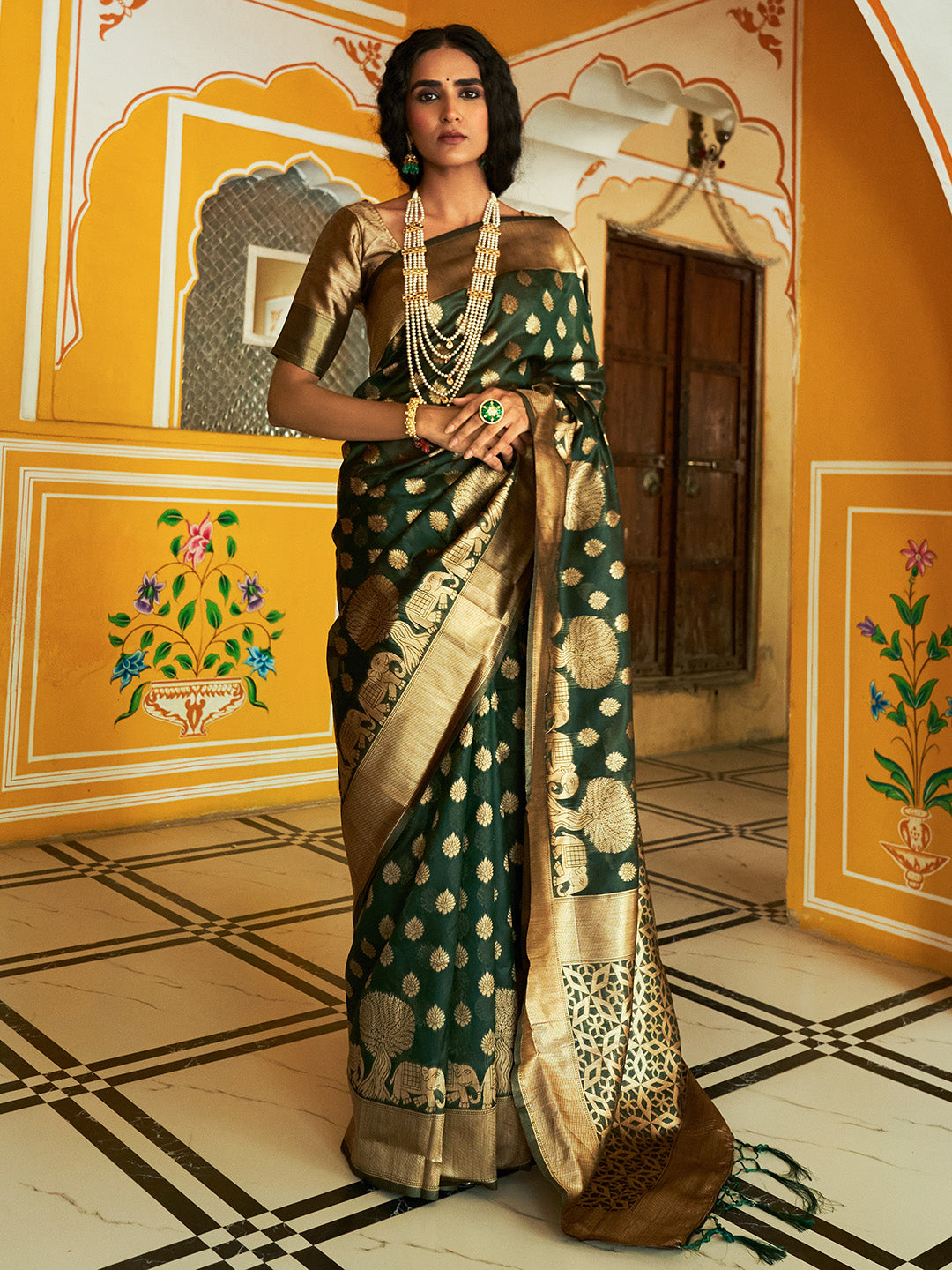 Janasya Dark Green Organza Woven Ethnic Motifs Kanjeevaram Saree | Grocsy