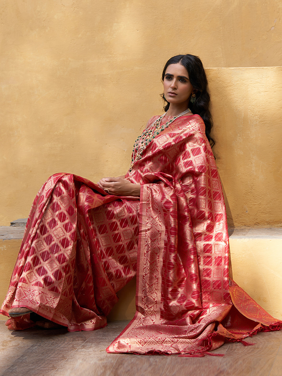 Janasya Red Organza Woven Ethnic Motifs Kanjeevaram Saree | Grocsy