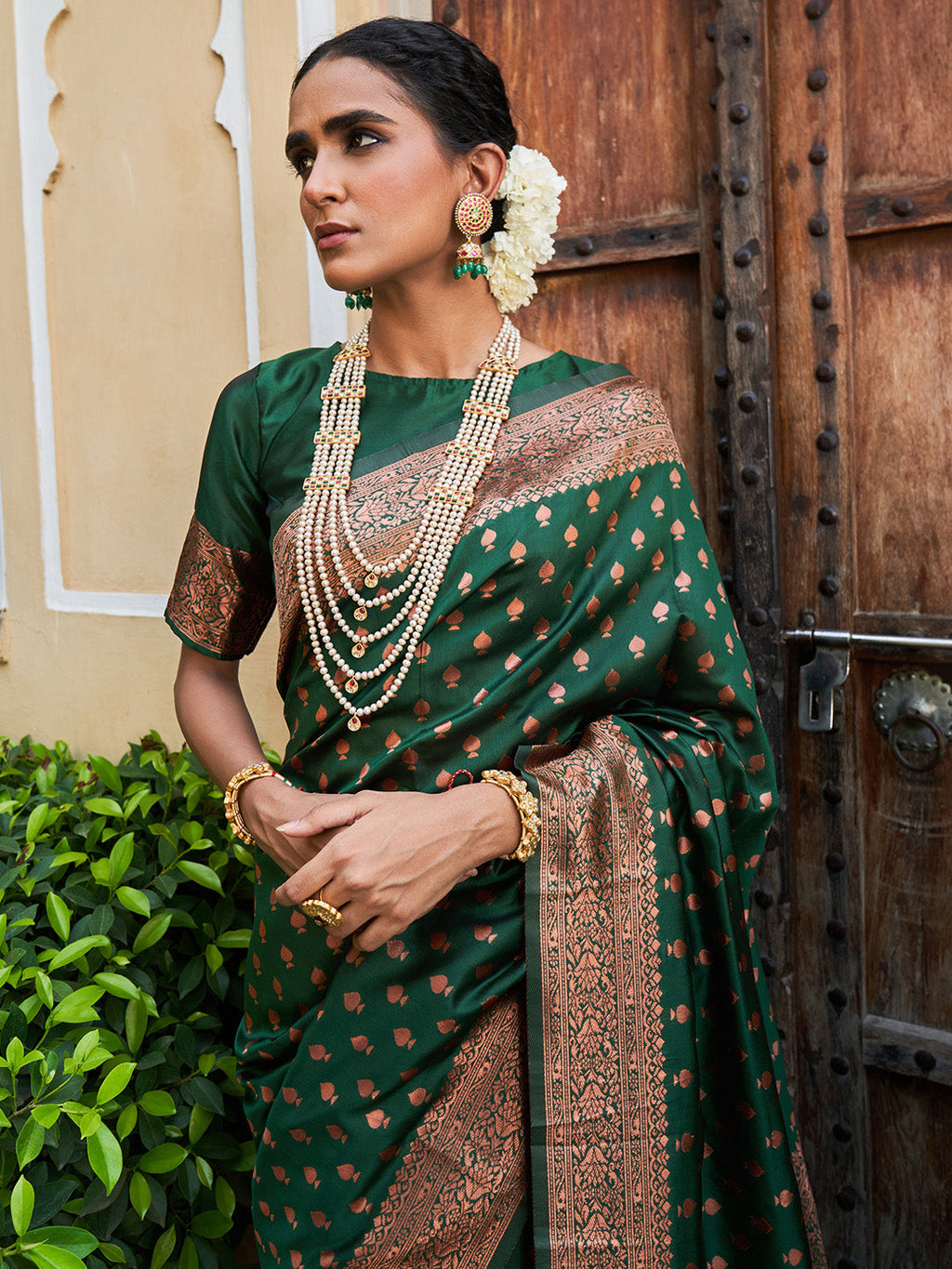 Janasya Green Banarasi Silk Ethnic Motifs Woven Design Saree | Grocsy