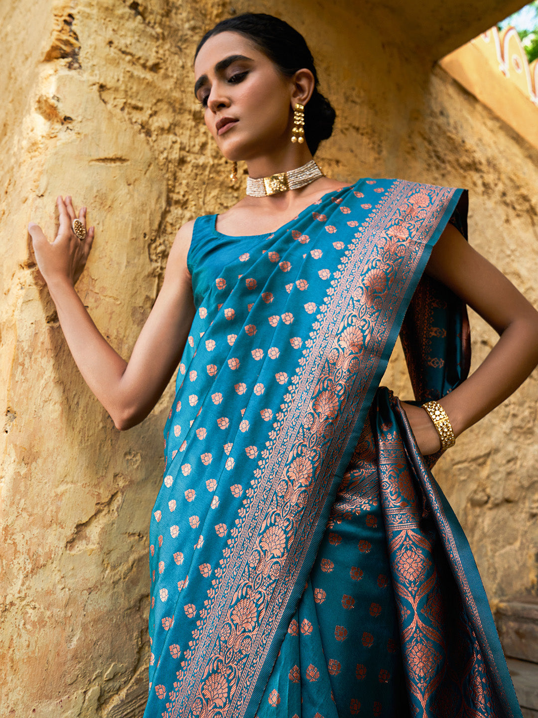 Janasya Green Banarasi Silk Ethnic Motifs Woven Design Saree | Grocsy