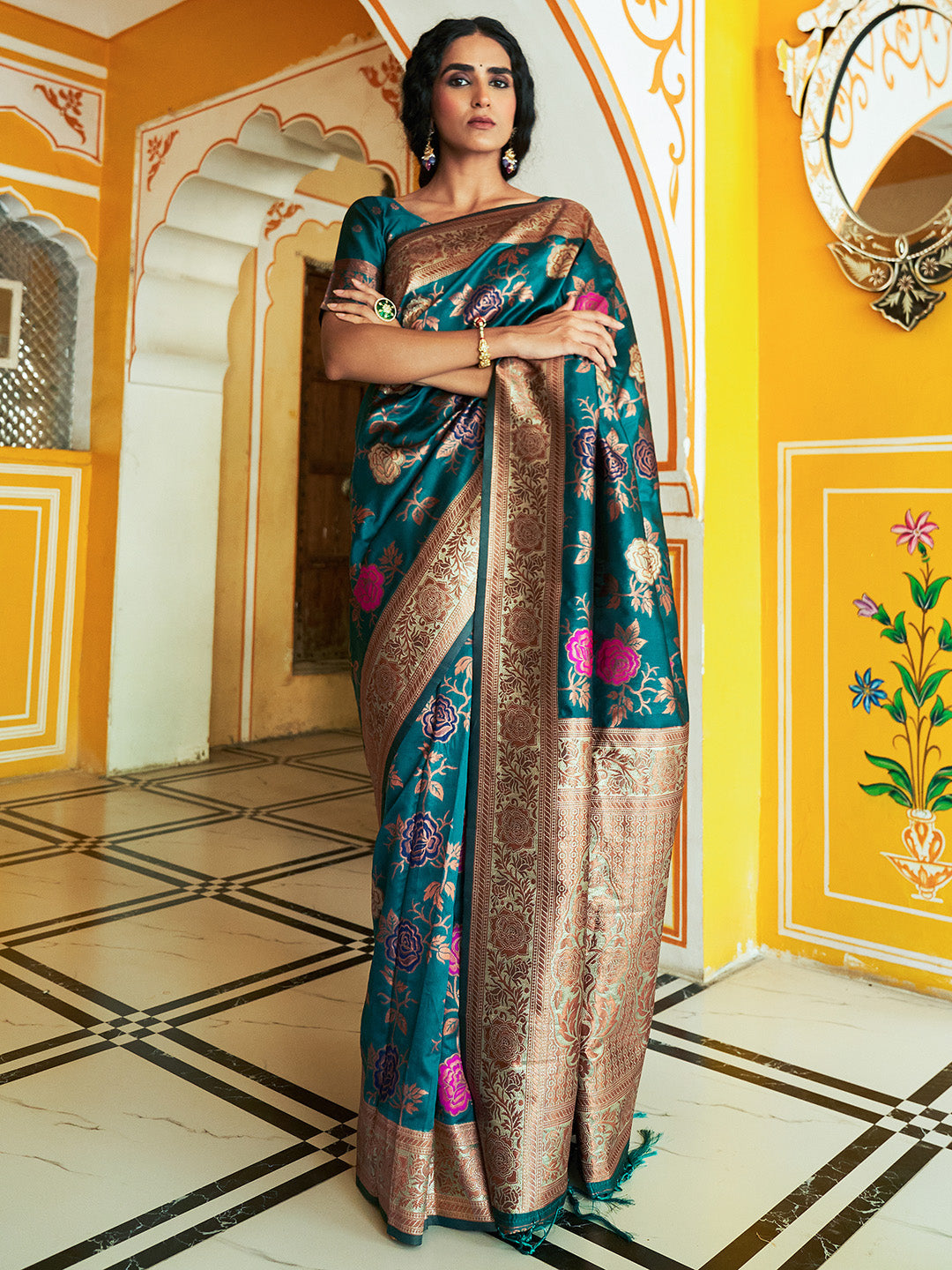 Janasya Dark Green Banarasi Silk Floral Woven Design Saree | Grocsy