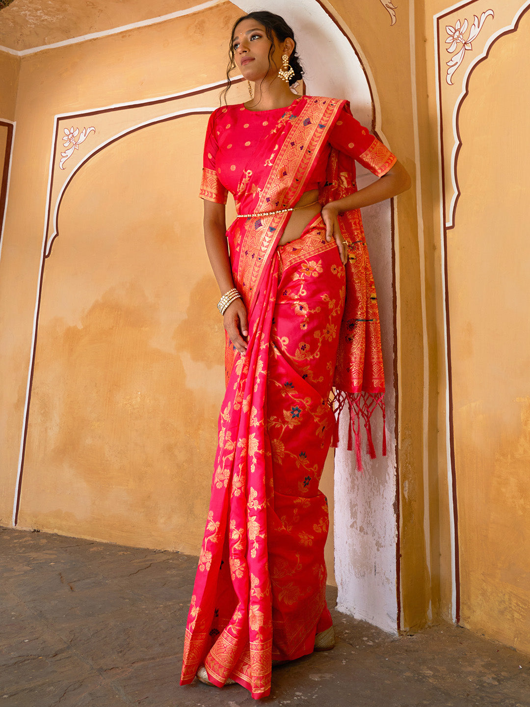 Janasya Pink Banarasi Silk Floral Woven Jaal Saree | Grocsy