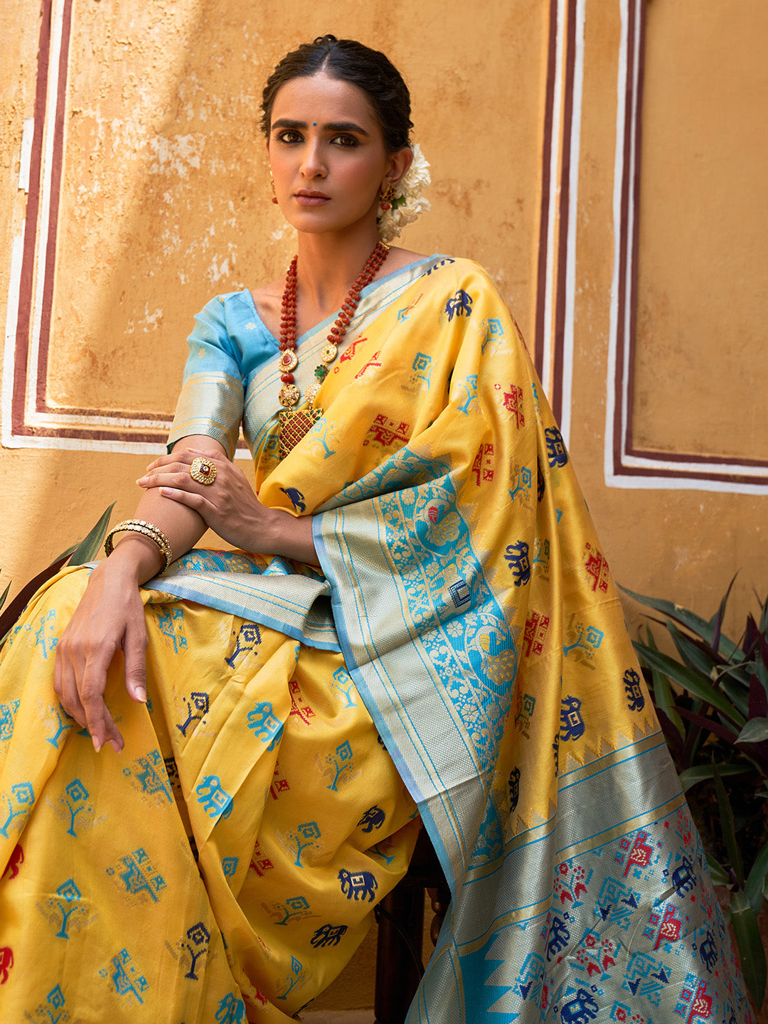 Janasya Yellow Cotton Silk Woven Ethnic Motifs Patola Saree | Grocsy